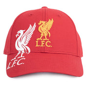 Rød kasket med to Liverpool FC-logoer, et i hvidt og et i gult.