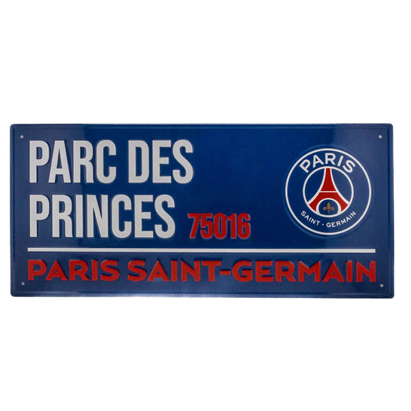 Metalskilt med teksten "PARC DES PRINCES 75016" og "PARIS SAINT-GERMAIN" samt PSG-logo.