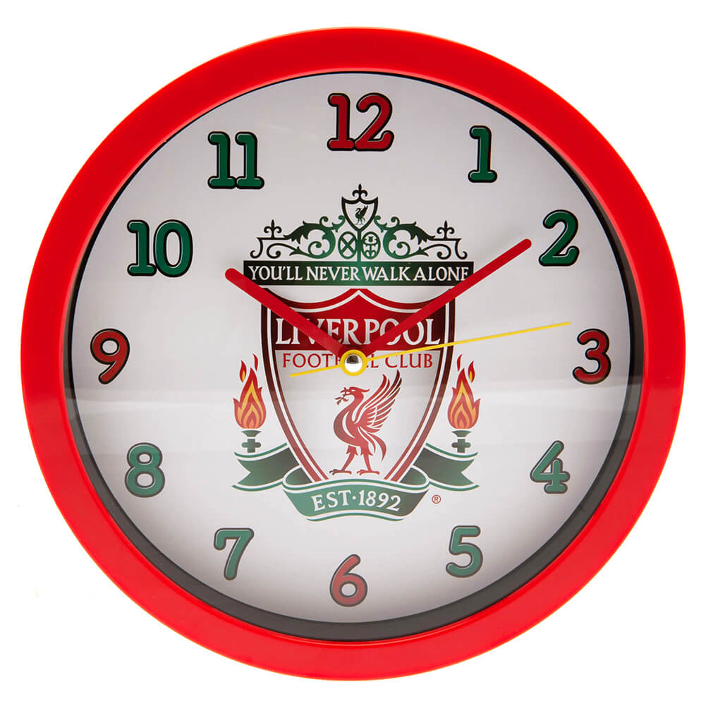 Rundt vægur med rødt urkasse, Liverpool FC logo i midten, grønne og røde tal, røde og gule visere.
