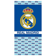 Real Madrid-håndklæde med logo på blå baggrund, "REAL MADRID" tekst og "RM" mønster øverst og nederst.