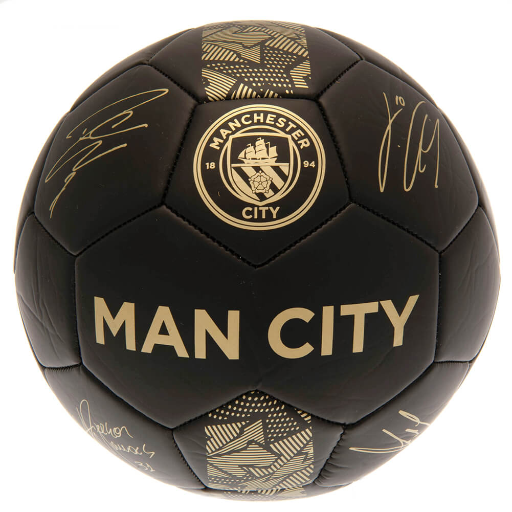 Sort fodbold med Manchester City FC logo, gyldne underskrifter og teksten "MAN CITY".