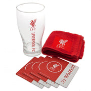 Liverpool FC mini bar sæt med glas, fire bordskånere og rød håndklæde, alle med Liverpool FC logo.