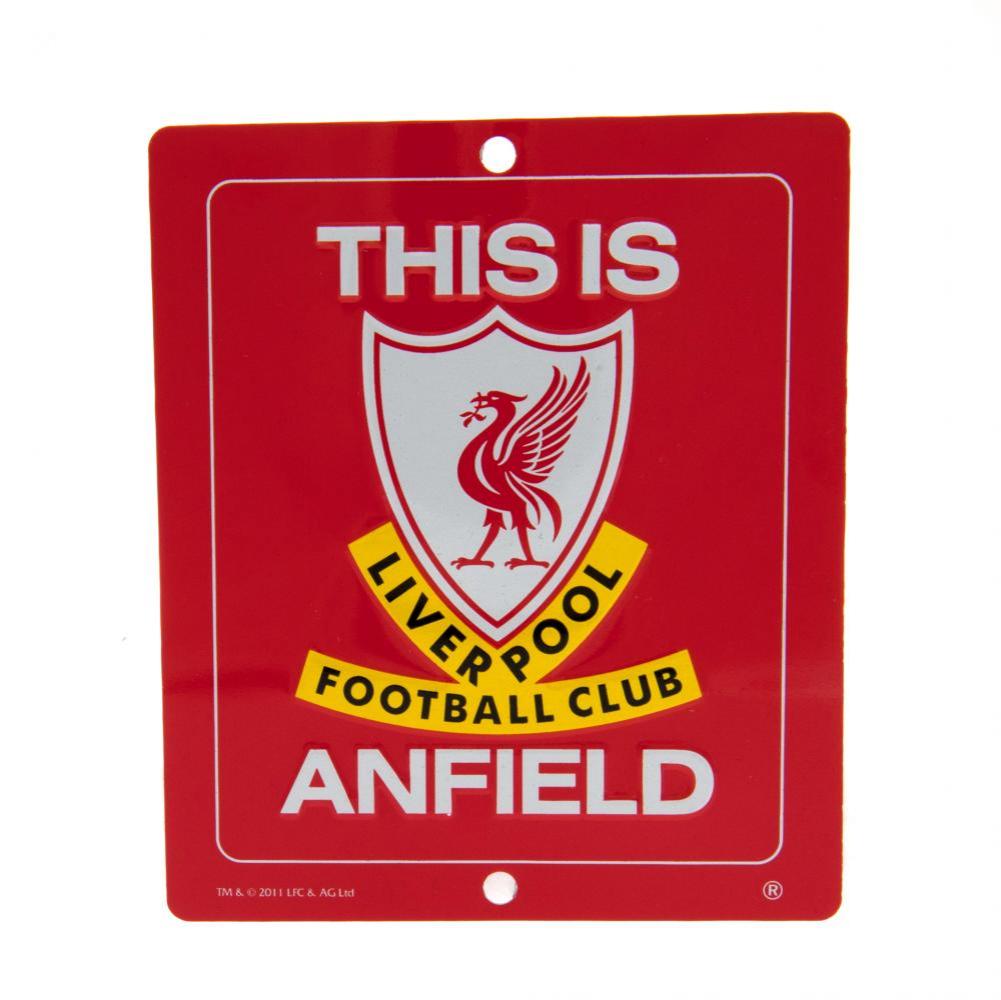 Rødt skilt med Liverpool FC-logo og teksten "THIS IS ANFIELD".