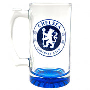 Chelsea FC-glas med blåt logo og blå bund. Logoet viser en løve og teksten "Chelsea Football Club".